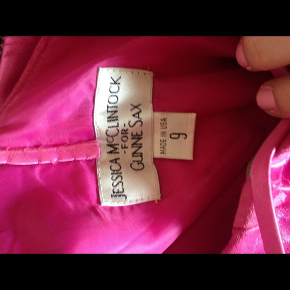 Gorgeous PROM DRESS 💗 - Picture 5 of 6